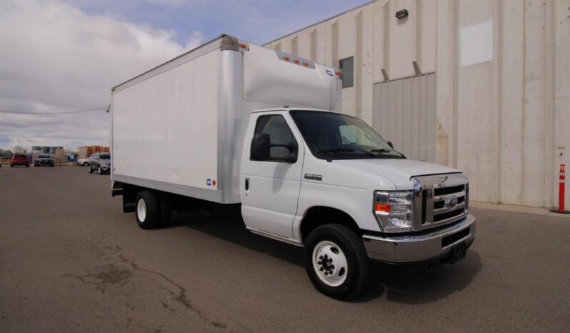 Used 2018 Ford E-Series Cutaway E-450 DRW 176 WB Specialty Vehicle – 1FDXE4FS4JDC26032 full