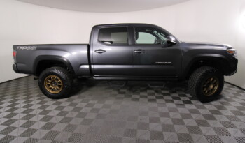 Used 2022 Toyota Tacoma TRD Off Road Double Cab 6′ Bed V6 A Crew Cab Pickup – 3TMDZ5BN5NM124735 full