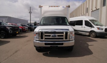 Used 2018 Ford E-Series Cutaway E-450 DRW 176 WB Specialty Vehicle – 1FDXE4FS4JDC26032 full